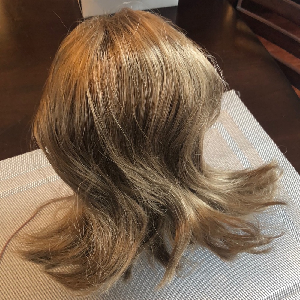 Synthetic pony tail